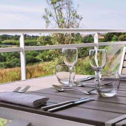 Golden Tulip Pornic Suites