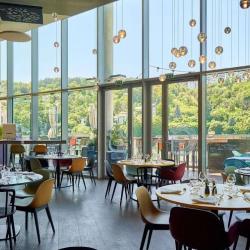 Gourmet Bar Confluence