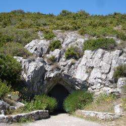 Grotte De Limousis