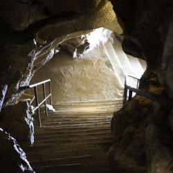 Les Grottes