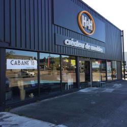 H & H