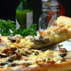 Haiti Pizza