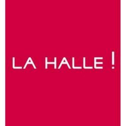 Halle Vetements