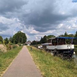 Halte Fluviale De Diou