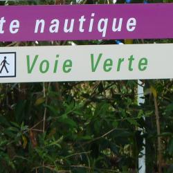 Halte Nautique De Sérignac