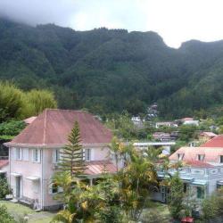 Hell Bourg