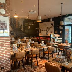 Hippopotamus Steakhouse