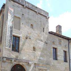 Hôtel Au Logis Des Remparts