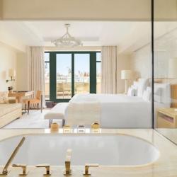 Hôtel Cheval Blanc