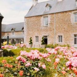 Hôtel De L'abbaye Le Tronchet - Handwritten Collection