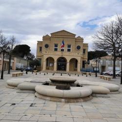Hôtel De Ville De Poussan
