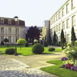 Hotel De Ville