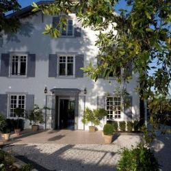 La Villa Hotel