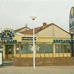 Hôtel Restaurant Kyriad Calais Plage