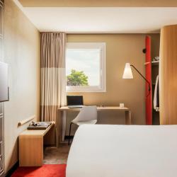Ibis Massy