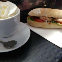 Illy Café