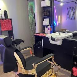 Incandescent Le Salon
