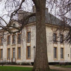 Institut International Charles Perrault