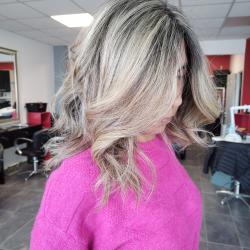 Intermedi Hair Coiffure