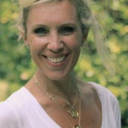 Isabelle Emeury