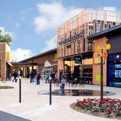 Centre Commercial Les Pins Des Cognets