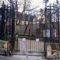 Jardin Médiéval Du Musée De Cluny