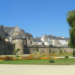 Jardins Des Remparts - Parc De La Garenne