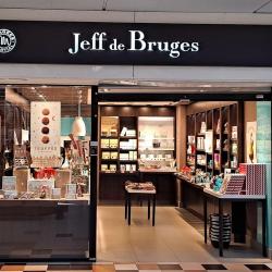 Jeff De Bruges