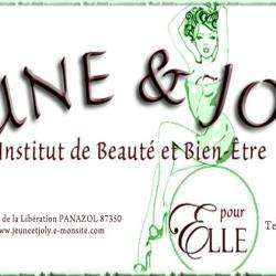 Jeune Et Joly Soin D'ici Et D'ailleurs
