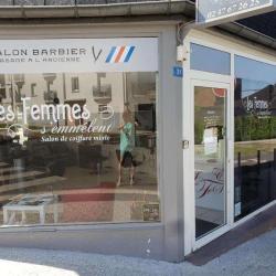 Les Femmes S'emmelent Joue