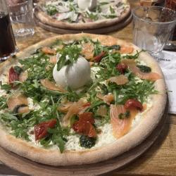 Jordan Tomas Pizza