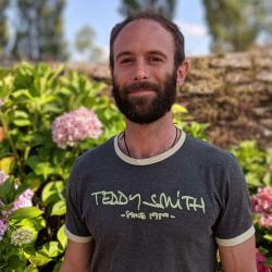Julien Kerhoas, Kinésiologue