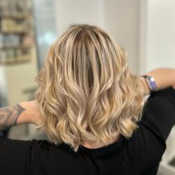 Karelys - Coiffeur Nantes Canclaux