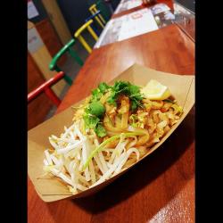 Khao Phat Thai