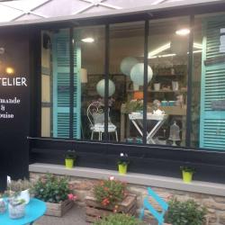 L'atelier D'armande Et Louise