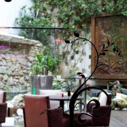L'elysée Lounge