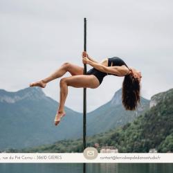 L’envolée Pole Dance Studio