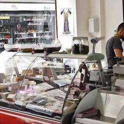 L'épicerie Du Verre Volé