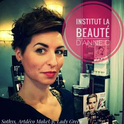 La Beaute D' Anne C