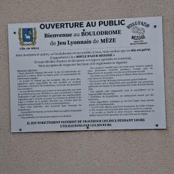 La Boule D'azur Mézoise
