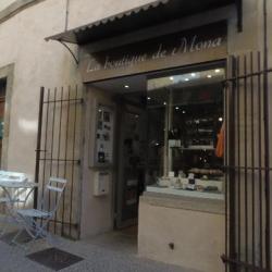 La Boutique De Mona