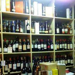 Aux Caves De Passy