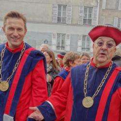La Commanderie Du Clos Montmartre