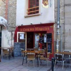 La Cour
