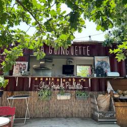 La Guinguette Chez Jojo Et Paulette