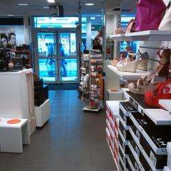 La Halle Aux Chaussures