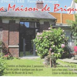 La Maison De Brique