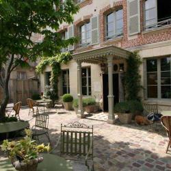 La Maison De Lucie