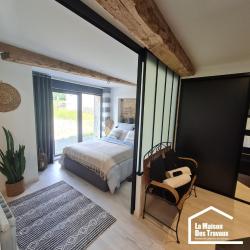 La Maison Des Travaux