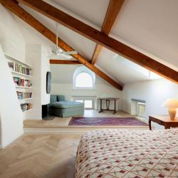 La Maison Des Travaux